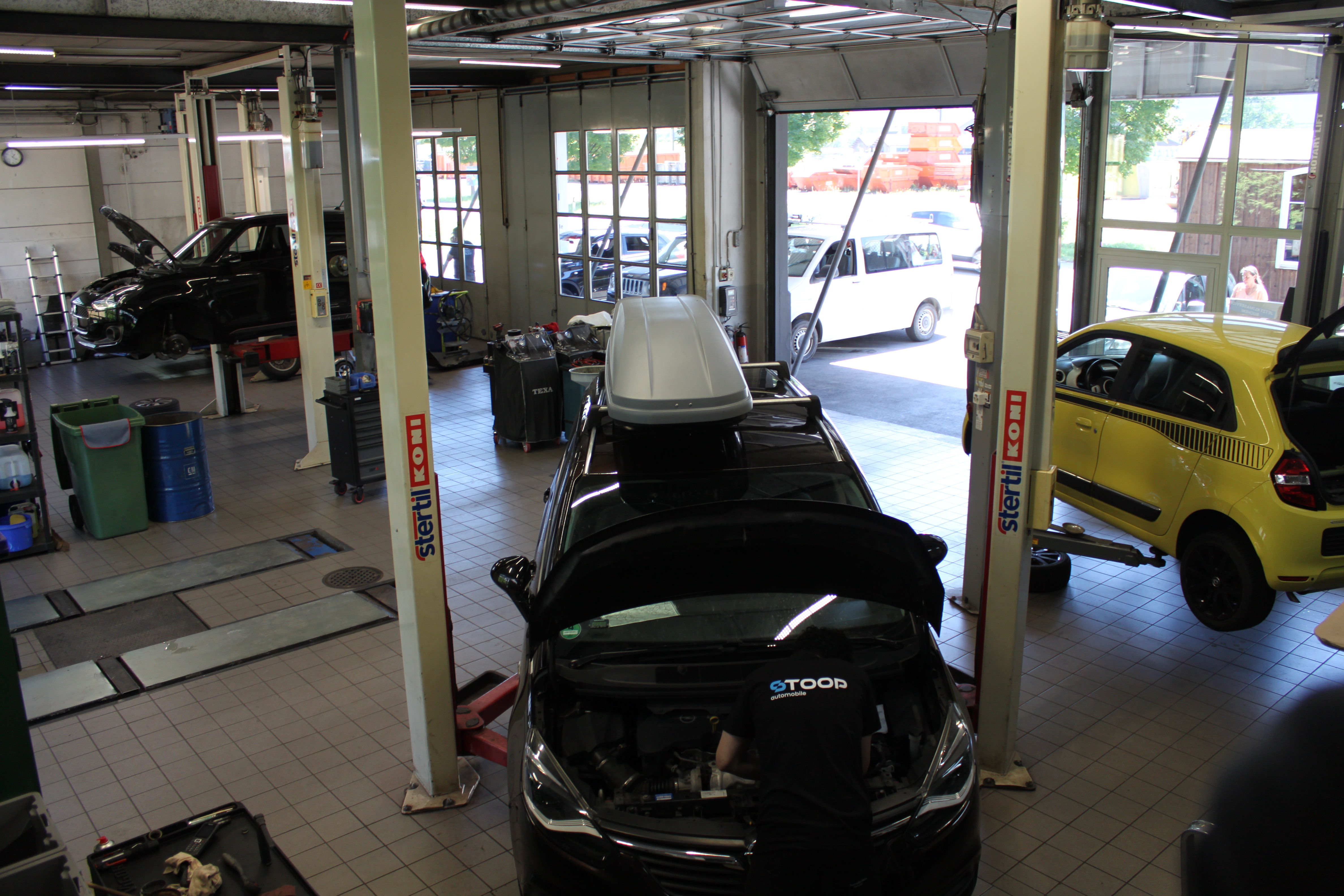 Ihr Fahrzeug in besten Händen – Kontaktieren Sie Stoop automobile GmbH